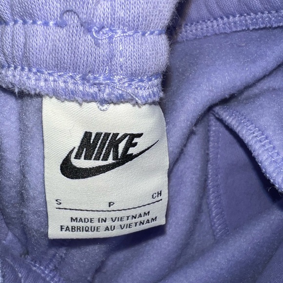 Nike Lavender Joggers. S. NWOT - Picture 2 of 2